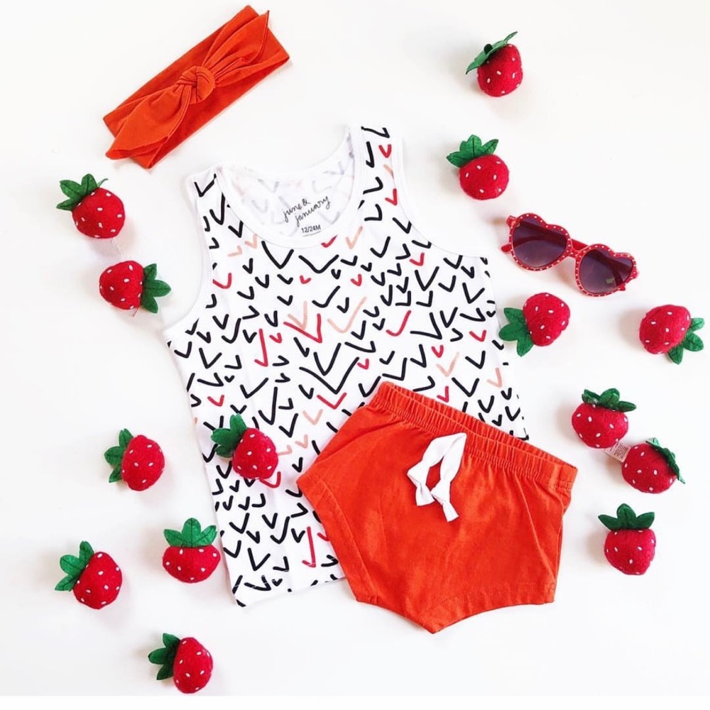 NEW! June & January Poppy Varsity Shorts 3/4 years Retro Sporty